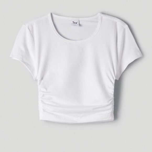 Aritzia Tops - ARITZIA tna “Malibu” crop tee BNWT